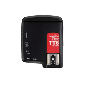 Transceiver for triggering camera flash